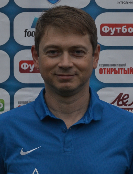 Дмитрий Петросов